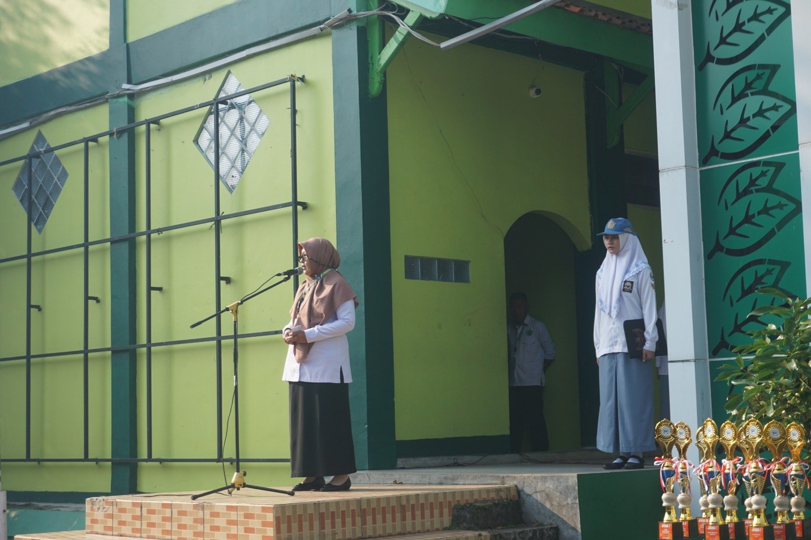Peringatan Hari RA Kartini di MAN Temanggung (Foto 2)