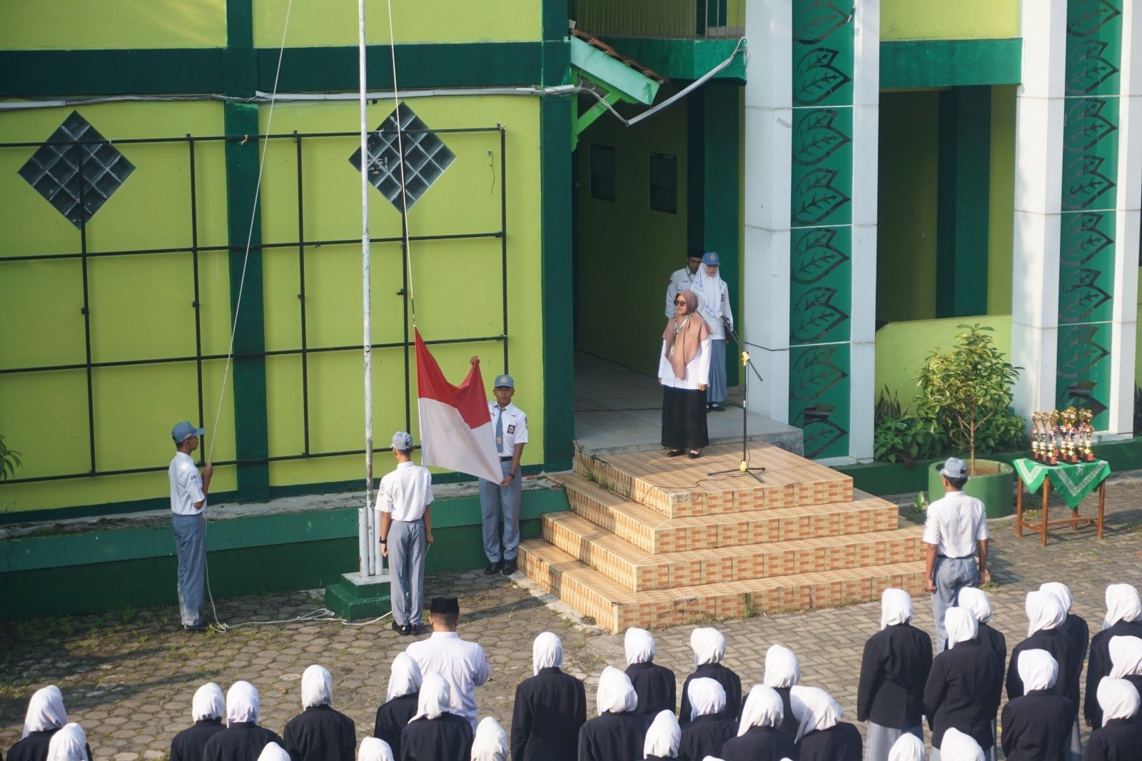 Peringatan Hari RA Kartini di MAN Temanggung