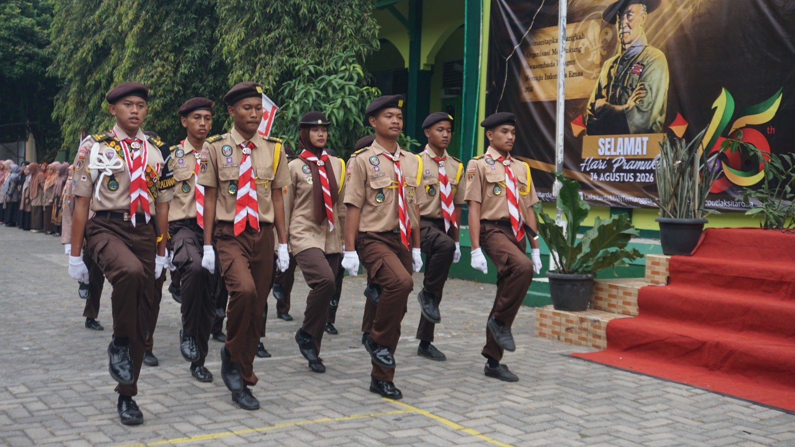 MAN Temanggung Gelar Upacara Hari Pramuka ke-65, Tanamkan Nilai Dasa Dharma dan Berikan Beasiswa Prestasi (Foto 3)