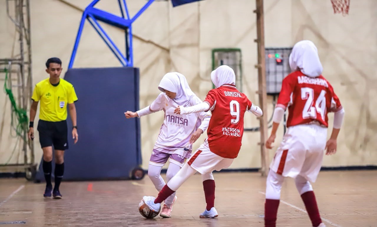 Perjuangan Luar Biasa, Tim Futsal Putri MAN Temanggung Raih Runner-Up di MGMP CUP 2026