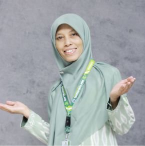 Dra. R. RORO WIDIYANTI