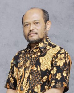 Drs. Husni Mujahid ( B. Inggris )