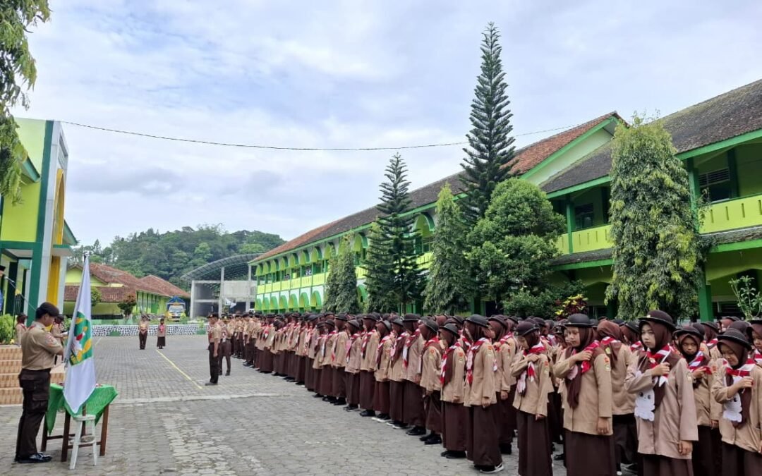 Apel Pembukaan Kemah Bakti Masyarakat MAN Temanggung XXVI